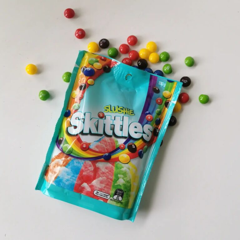 Slushie Skittles sh1teater NZ snack reviews